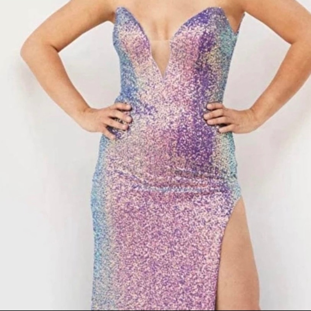 Jovani size 0 New with tags Purple long prom formal holiday dress